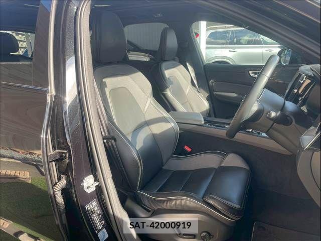 Volvo XC60 2021-03 3911051-5
