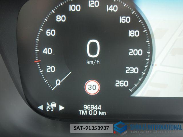 Volvo XC60 2019-03 3936222-10
