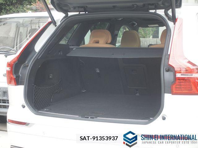 Volvo XC60 2019-03 3936222-21
