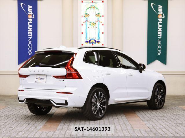 Volvo XC60 2025-07 4141169-2