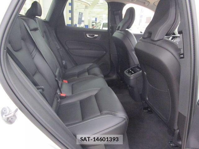 Volvo XC60 2025-07 4141169-4