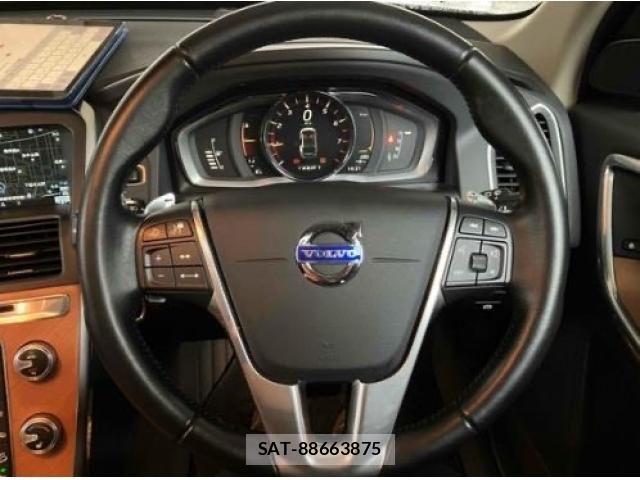 Volvo XC60 2016-09 4141171-2