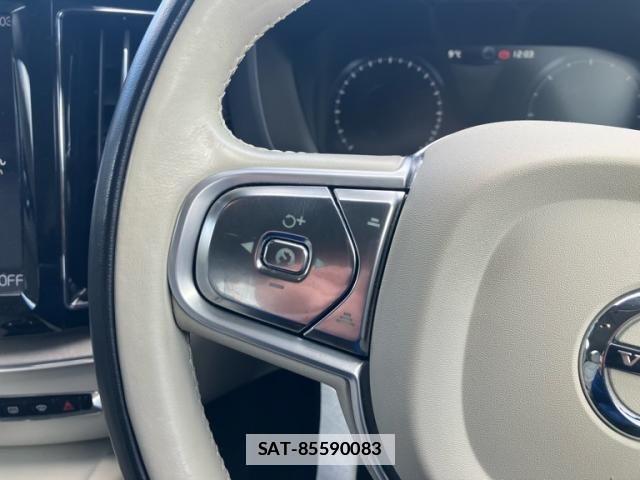 Volvo XC60 2018-07 4177823-14