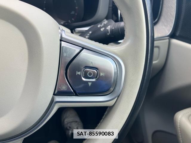 Volvo XC60 2018-07 4177823-15