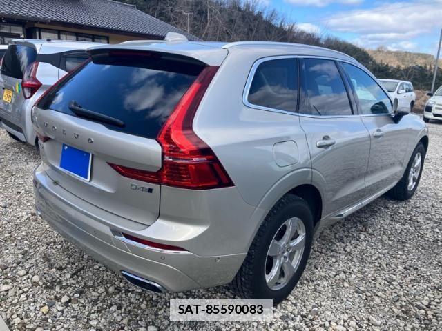 Volvo XC60 2018-07 4177823-2