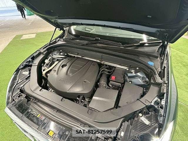 Volvo XC60 2018-05 4424880-11