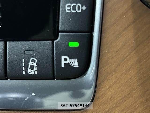 Volvo XC60 2017-03 4424888-10