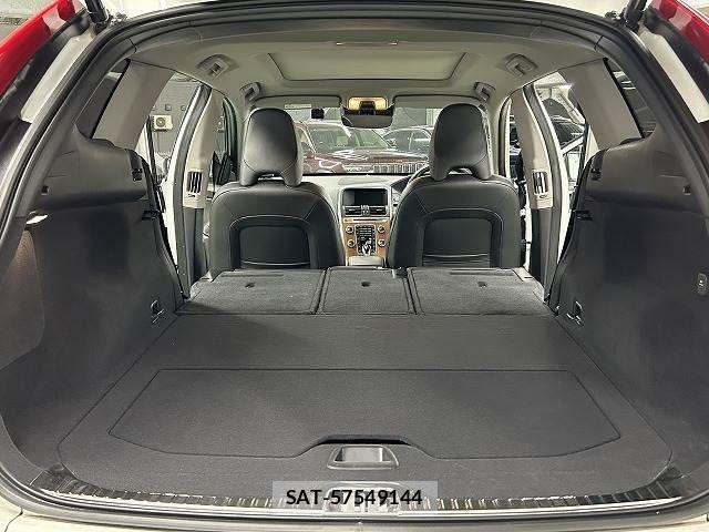 Volvo XC60 2017-03 4424888-17