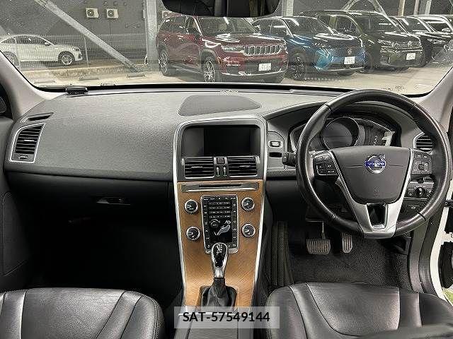 Volvo XC60 2017-03 4424888-2