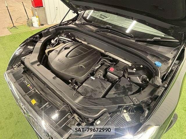Volvo XC60 2018-07 4424884-11