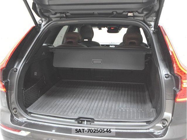 Volvo XC60 2021-06 4424874-12