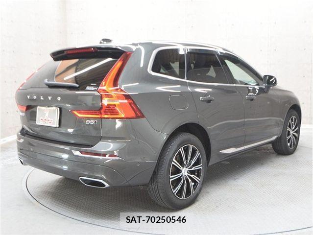 Volvo XC60 2021-06 4424874-1