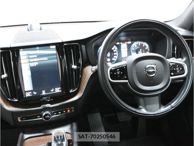 Volvo XC60 2021-06 4424874-21