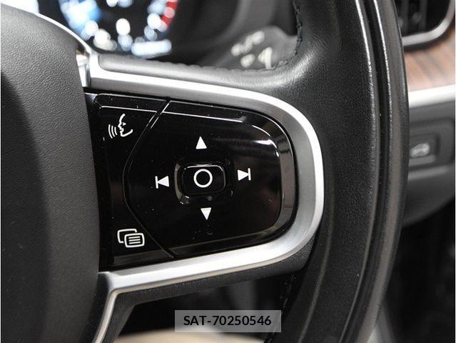 Volvo XC60 2021-06 4424874-23
