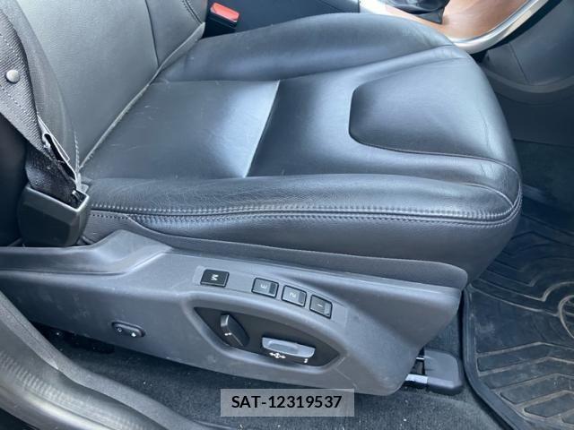 Volvo XC60 2016-11 4604173-11