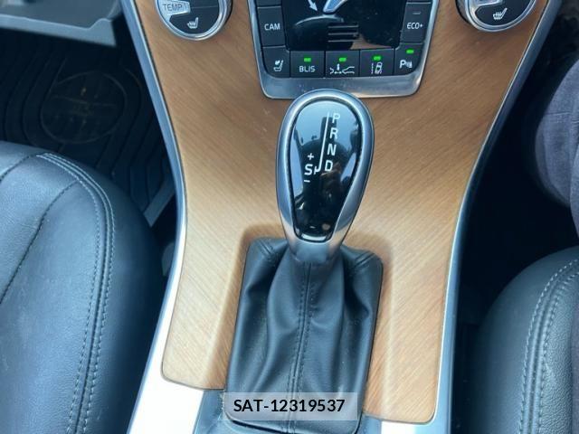 Volvo XC60 2016-11 4604173-18