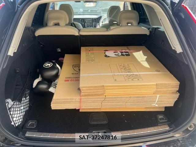 Volvo XC60 2020-09 4604164-9