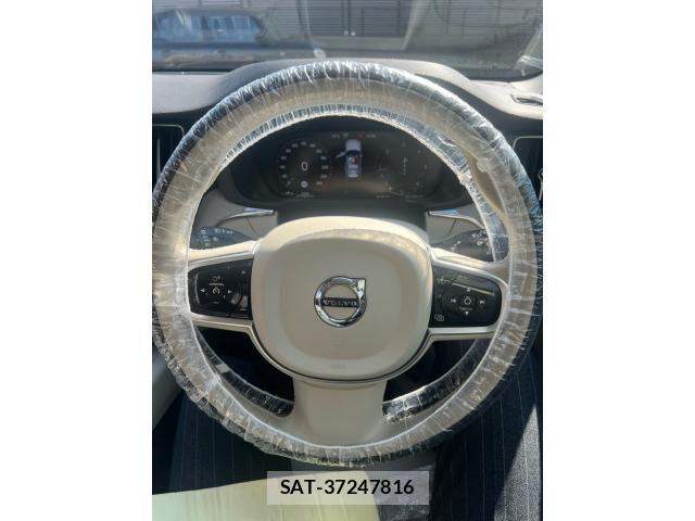 Volvo XC60 2020-09 4604164-14