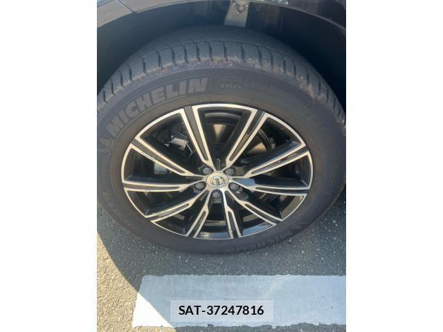 Volvo XC60 2020-09 4604164-7