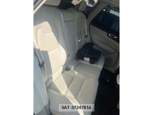 Volvo XC60 2020-09 4604164-8