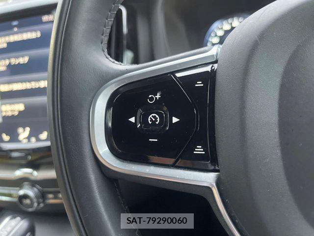Volvo XC60 2017-12 4641508-6