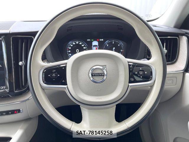 Volvo XC60 2020-01 4993435-9