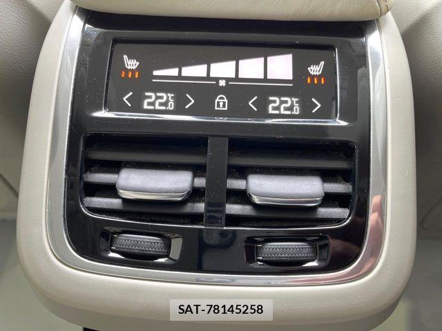 Volvo XC60 2020-01 4993435-14