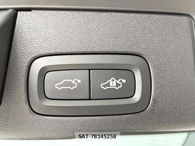 Volvo XC60 2020-01 4993435-16