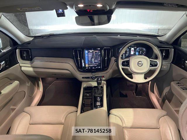 Volvo XC60 2020-01 4993435-1
