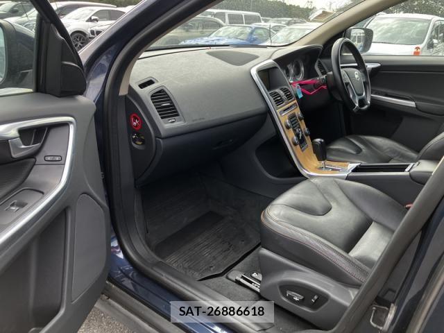 Volvo XC60 2012-03 4993456-14