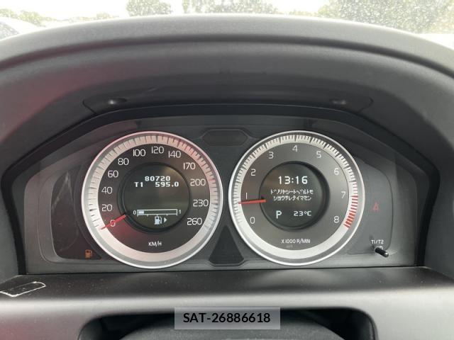 Volvo XC60 2012-03 4993456-21