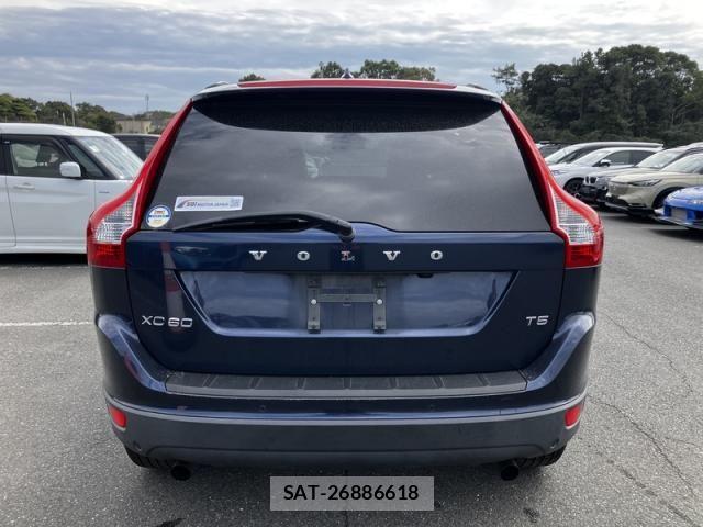 Volvo XC60 2012-03 4993456-4