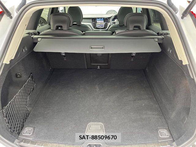 Volvo XC60 2025-07 4993420-13