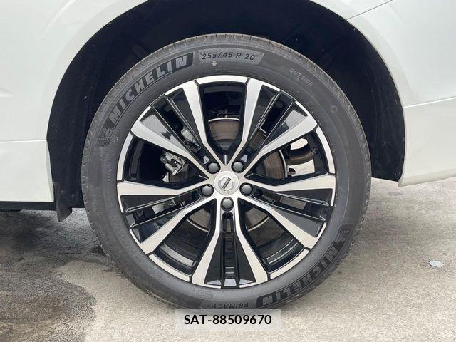 Volvo XC60 2025-07 4993420-14
