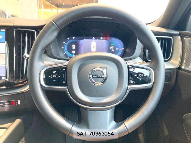 Volvo XC60 2025-05 5882234-11