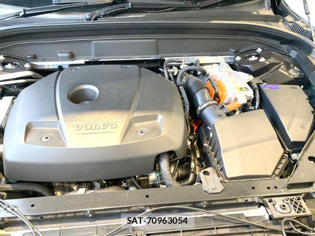 Volvo XC60 2025-05 5882234-16
