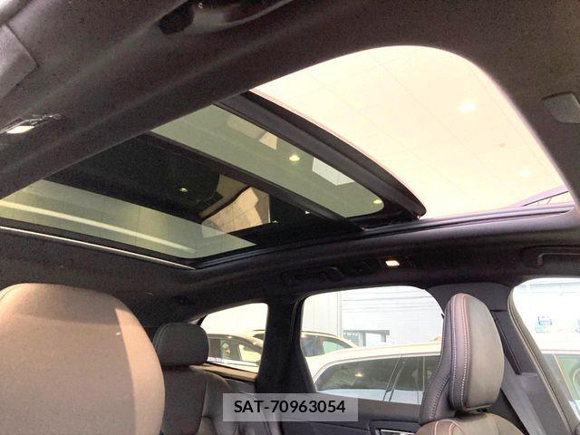 Volvo XC60 2025-05 5882234-4