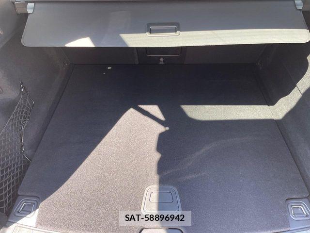 Volvo XC60 2021-03 6022554-13