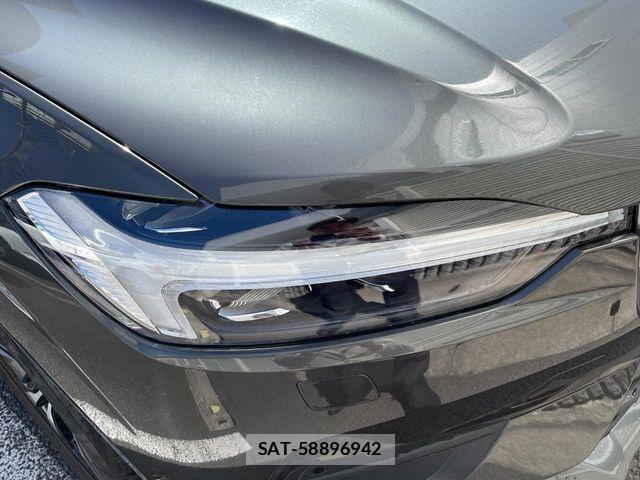 Volvo XC60 2021-03 6022554-15