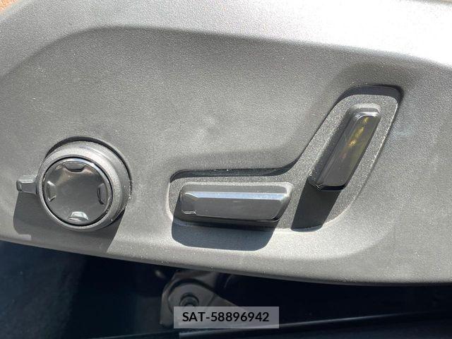 Volvo XC60 2021-03 6022554-6