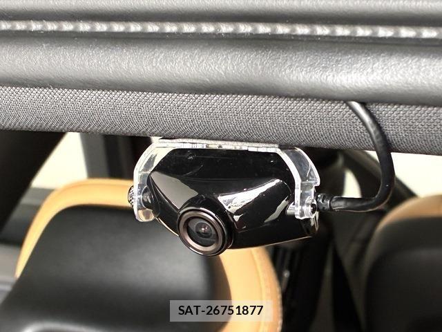 Volvo XC60 2017-12 6220971-15