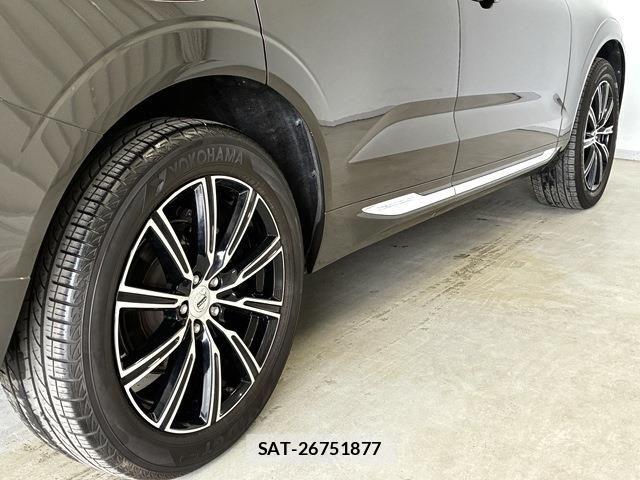 Volvo XC60 2017-12 6220971-25