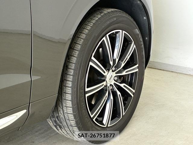Volvo XC60 2017-12 6220971-26