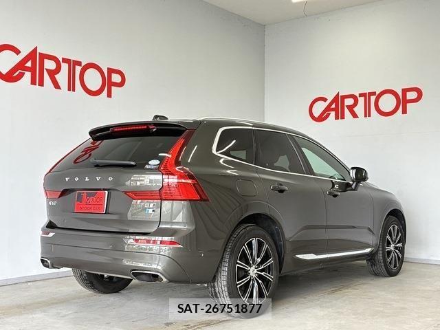Volvo XC60 2017-12 6220971-2