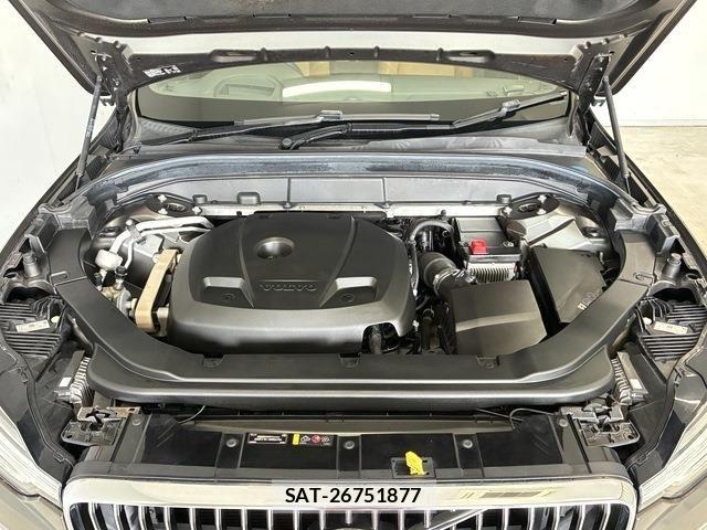 Volvo XC60 2017-12 6220971-29