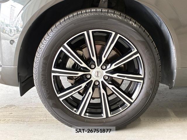 Volvo XC60 2017-12 6220971-7