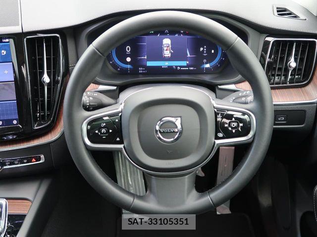 Volvo XC60 2024-06 6504609-8