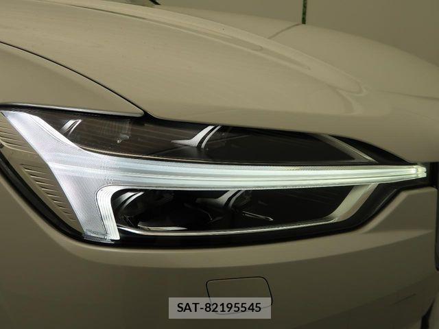Volvo XC60 2021-02 6504618-10