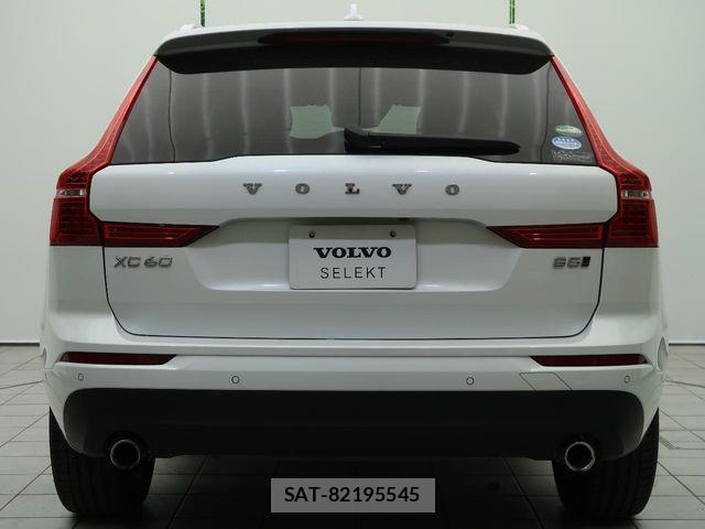 Volvo XC60 2021-02 6504618-18