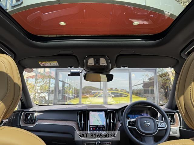 Volvo XC60 2022-09 6547276-10